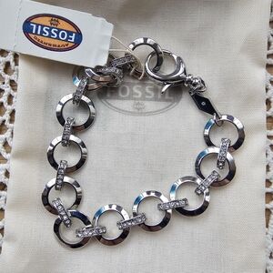 Fossil Silver Tone Round Pove Crystal Charm Bracelet NWT